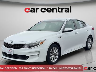 Used 2018 Kia Optima LX w/ 17" Alloy Wheels Package