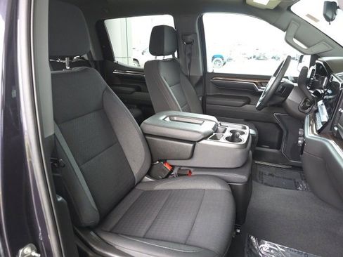 Used 2023 Chevrolet Silverado 1500 LT image 10