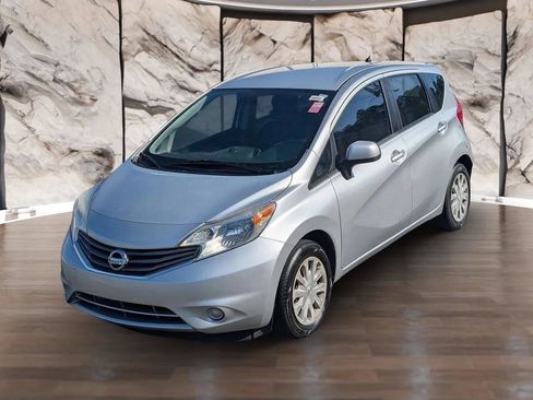 Used 2014 Nissan Versa Note S FWD image 2
