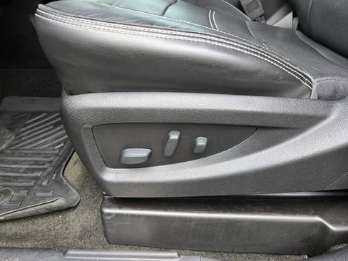 Used 2018 GMC Sierra 2500 Denali w/ Duramax Plus Package image 15