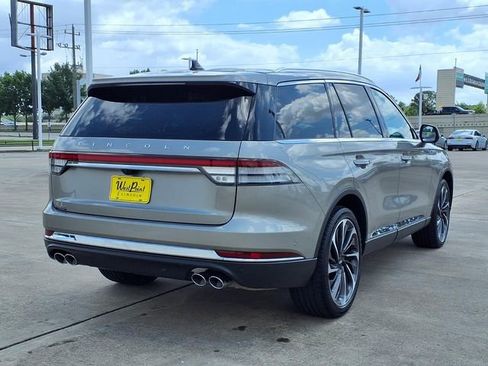 Certified 2023 Lincoln Aviator Reserve w/ Equipment Group 201A AWD/4WD image 2