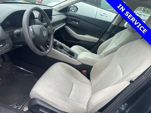 Used 2023 Honda Accord EX image 8