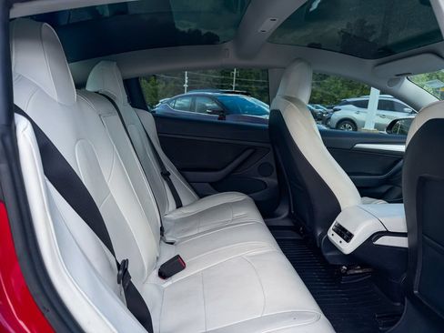 Used 2022 Tesla Model 3 Long Range AWD/4WD image 15