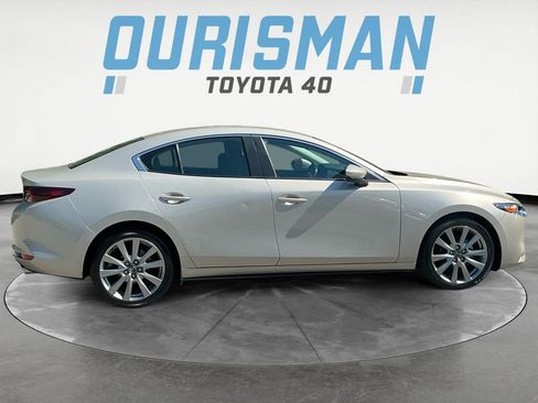 Used 2023 MAZDA MAZDA3 s FWD image 8