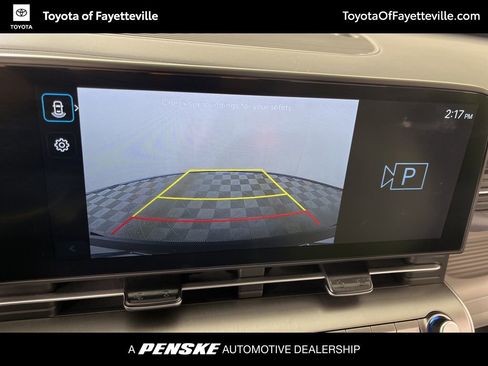 Used 2025 Hyundai Kona SEL image 26