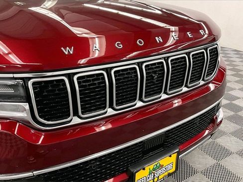 Used 2024 Jeep Wagoneer L Series III w/ Premium Group I image 31