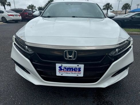 Used 2019 Honda Accord Sport image 7