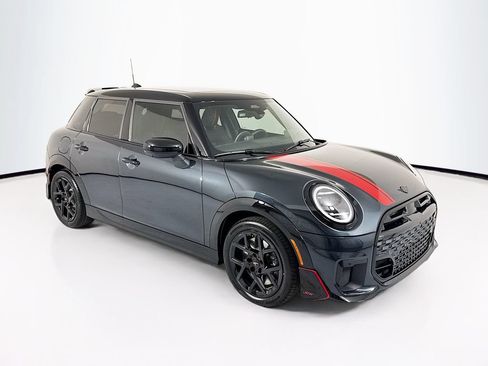 New 2026 MINI Cooper S FWD image 3