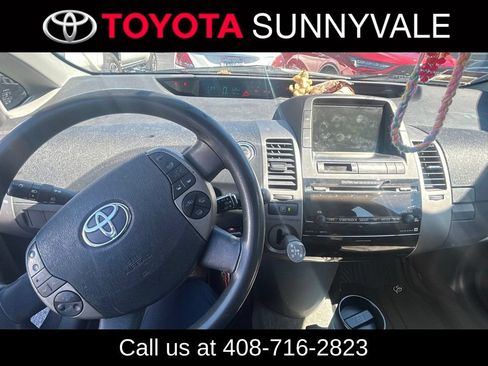Used 2007 Toyota Prius w/ Pkg 4 FWD image 4
