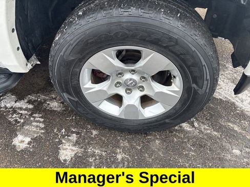 Used 2021 RAM 1500 Laramie w/ Night Edition image 42