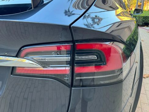 Used 2017 Tesla Model X 100D image 56