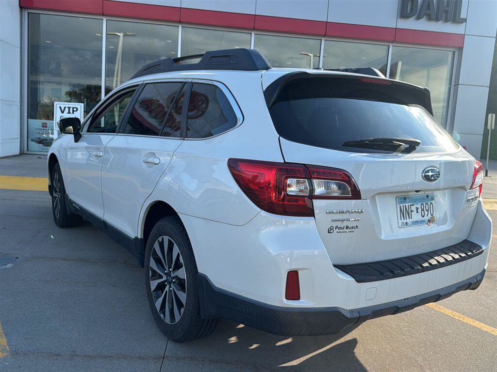Used 2015 Subaru Outback 2.5i Limited AWD/4WD image 7