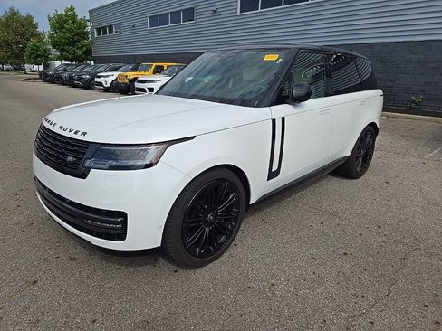 Certified 2024 Land Rover Range Rover Autobiography AWD/4WD image 1
