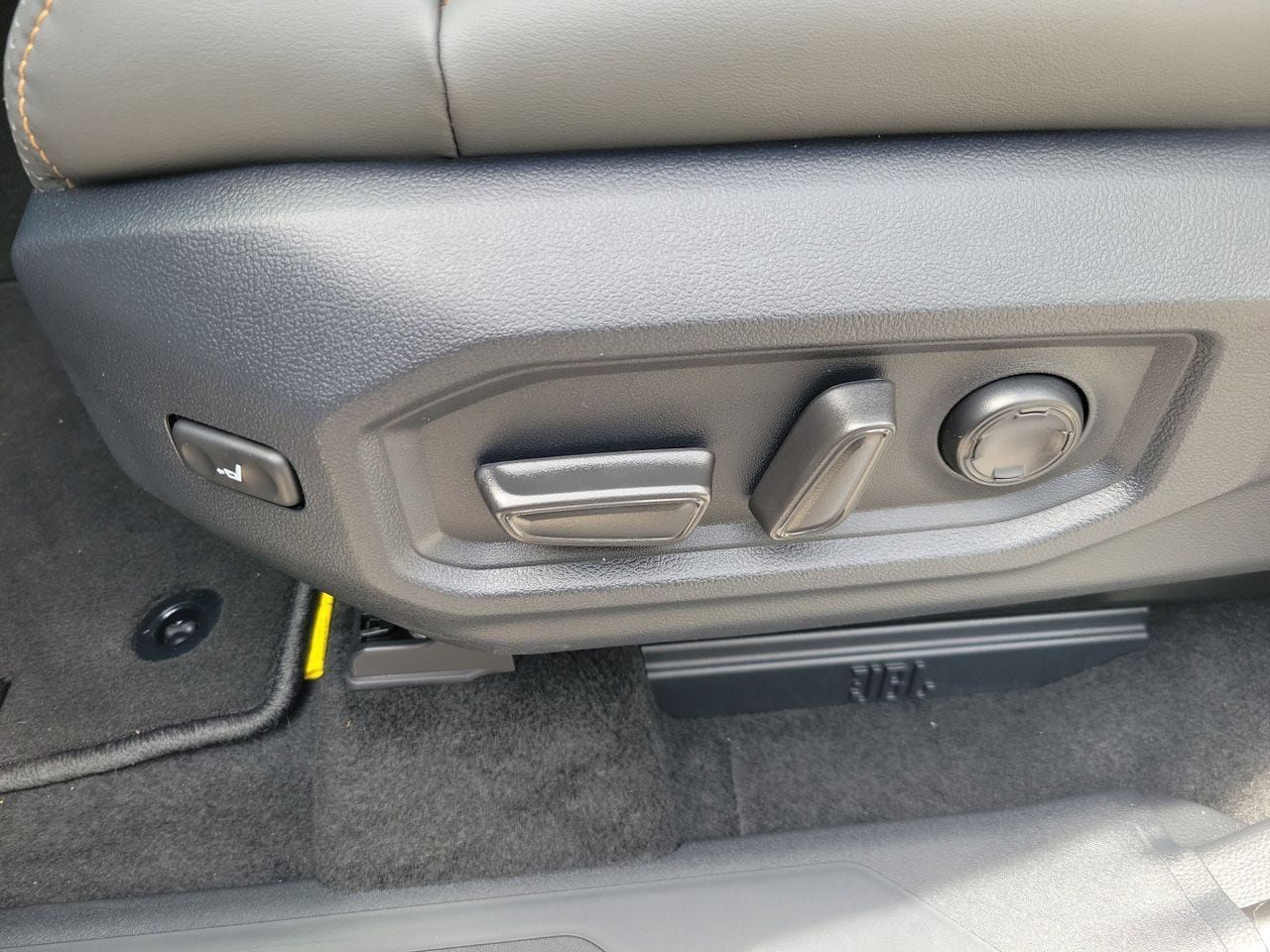 New 2026 Toyota Tundra Capstone AWD/4WD image 18