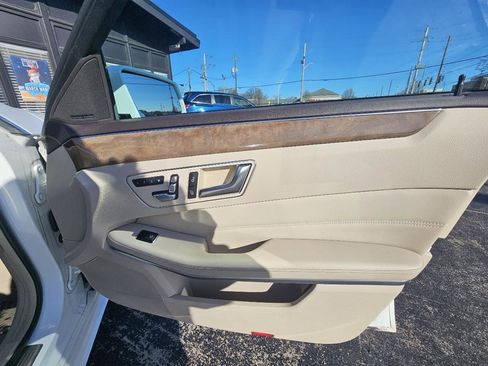 Used 2015 Mercedes-Benz E 350 4MATIC Sedan w/ Premium 1 Package image 56