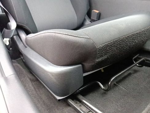 Used 2024 Nissan Sentra SV FWD image 30