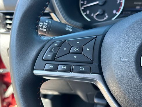 Certified 2024 Nissan Sentra SR FWD image 23