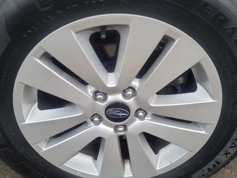 Used 2015 Subaru Outback 2.5i Premium image 41