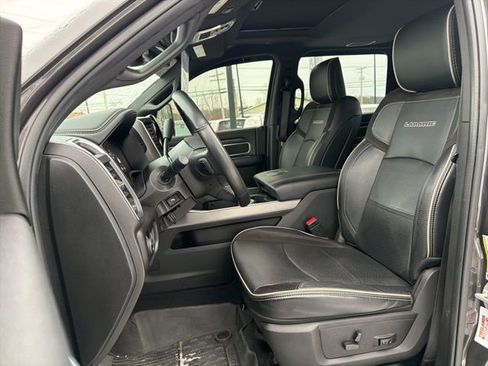 Used 2024 RAM 3500 Laramie w/ Night Edition image 26