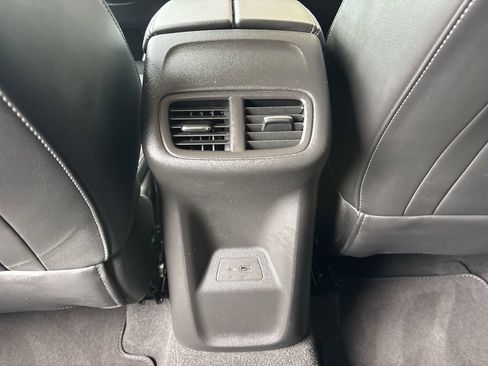 Used 2025 Buick Envision Preferred AWD/4WD image 20