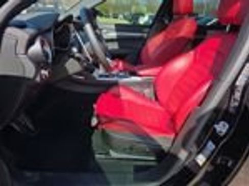 Used 2023 Alfa Romeo Stelvio Veloce image 8