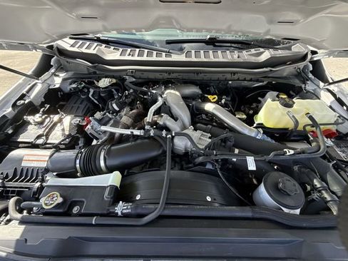 Used 2025 Ford F250 XLT image 27