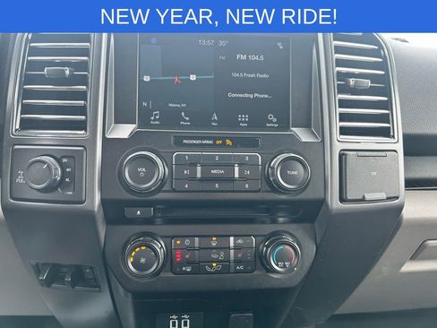 Used 2018 Ford F150 XLT w/ Equipment Group 302A Luxury image 31