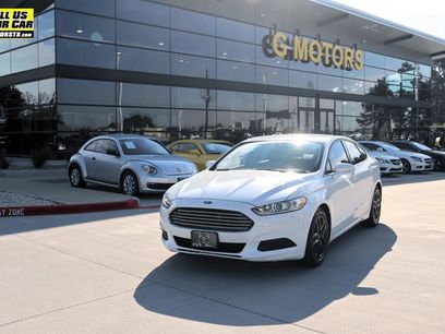 Used 2016 Ford Fusion SE