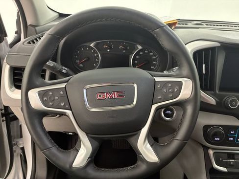 Used 2024 GMC Terrain SLT w/ Infotainment Package II AWD/4WD image 22