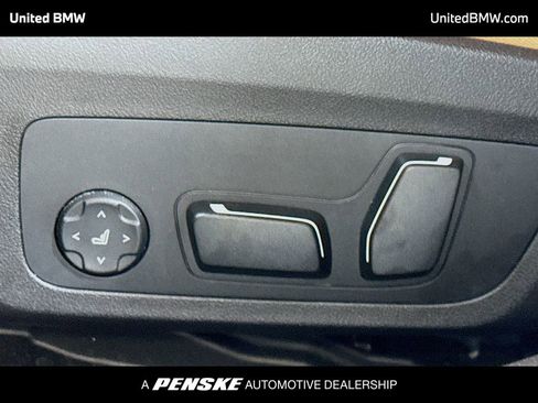 Used 2024 BMW 330i xDrive Sedan image 4