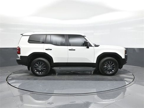 Used 2025 Toyota Land Cruiser 1958 image 26