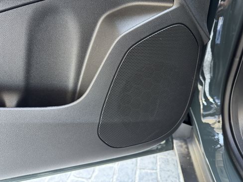 New 2025 Chevrolet Trax LT w/ Driver Confidence Package image 11