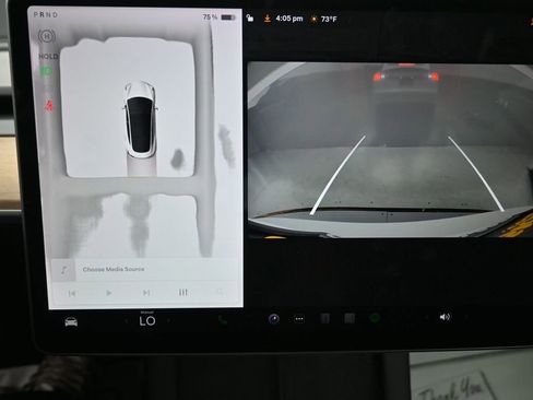Used 2023 Tesla Model 3 Standard Range RWD image 9