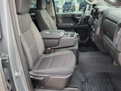 Used 2024 Chevrolet Silverado 1500 Custom image 10