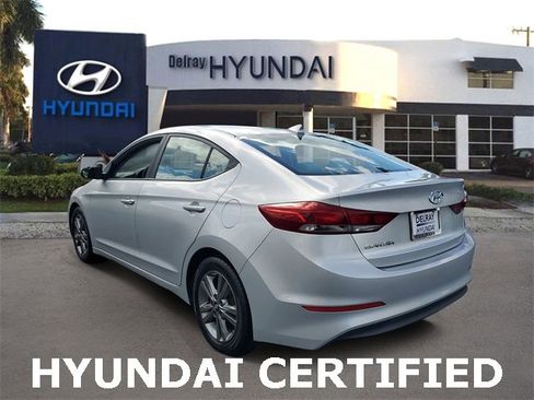 Used 2017 Hyundai Elantra SE image 4