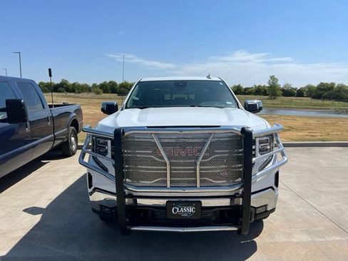 Used 2022 GMC Sierra 1500 SLT w/ SLT Convenience Package RWD image 2