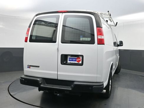 Used 2020 Chevrolet Express 2500 w/ Driver Convenience Package image 34