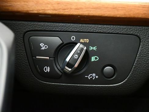 Certified 2023 Audi Q5 2.0T Premium w/ Convenience Package image 21