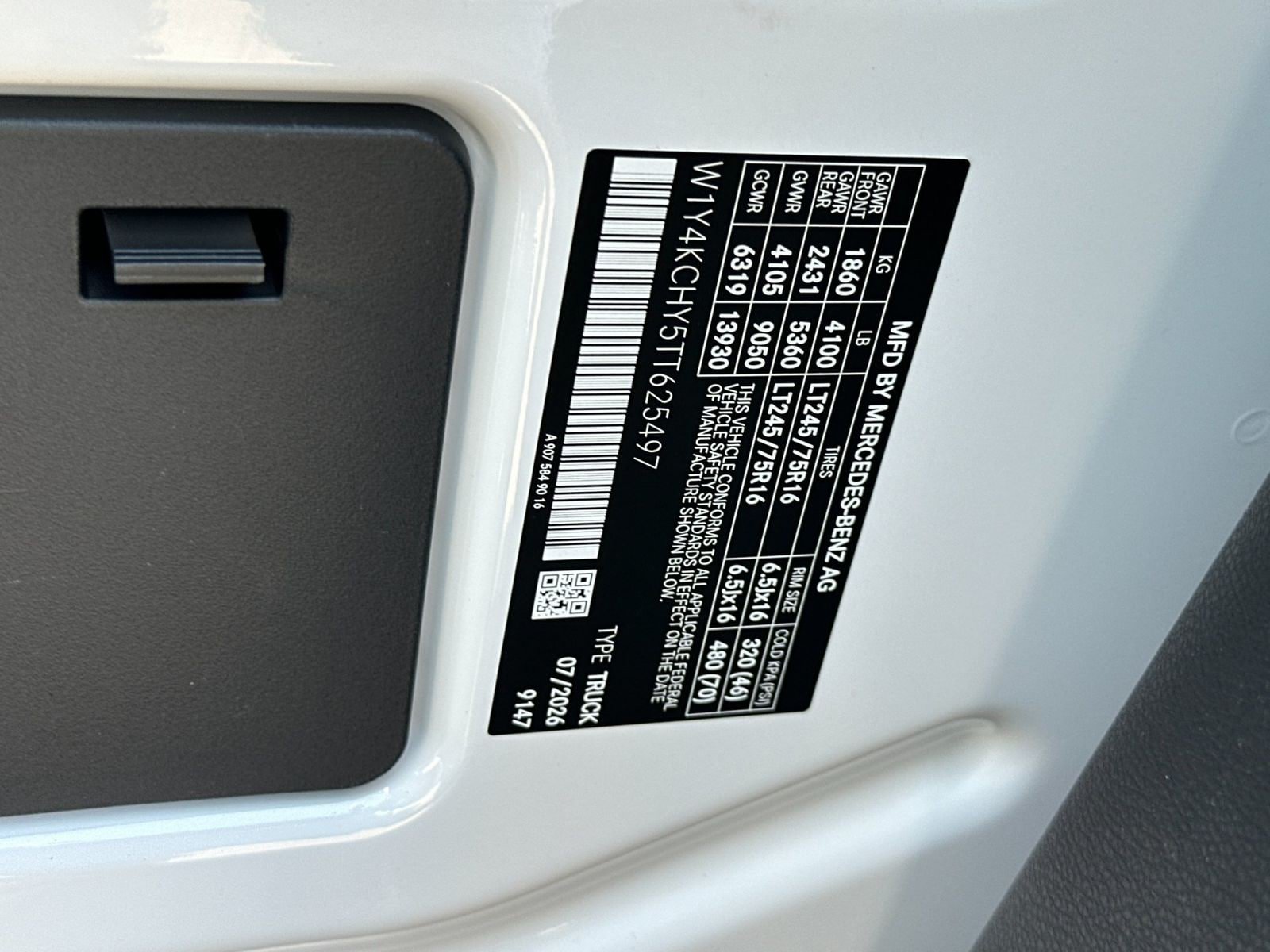 New 2026 Mercedes-Benz Sprinter 2500 image 33