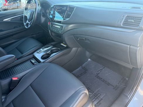 Certified 2023 Honda Passport EX-L image 30