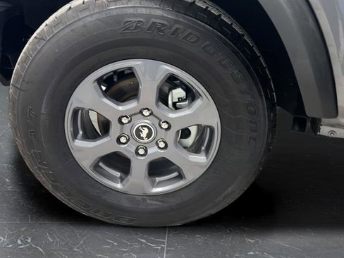 Used 2025 Ford Bronco Big Bend image 28