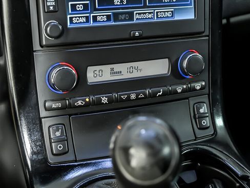 Used 2006 Chevrolet Corvette Z06 w/ Preferred Equipment Group RWD image 26