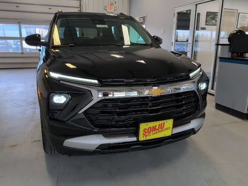New 2026 Chevrolet TrailBlazer LT w/ Convenience Package AWD/4WD image 34