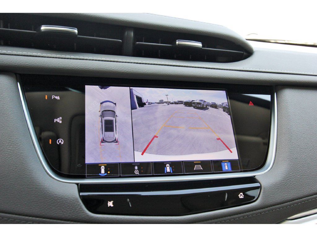 Used 2026 Cadillac XT5 Premium Luxury w/ Driver Assist Package FWD image 22