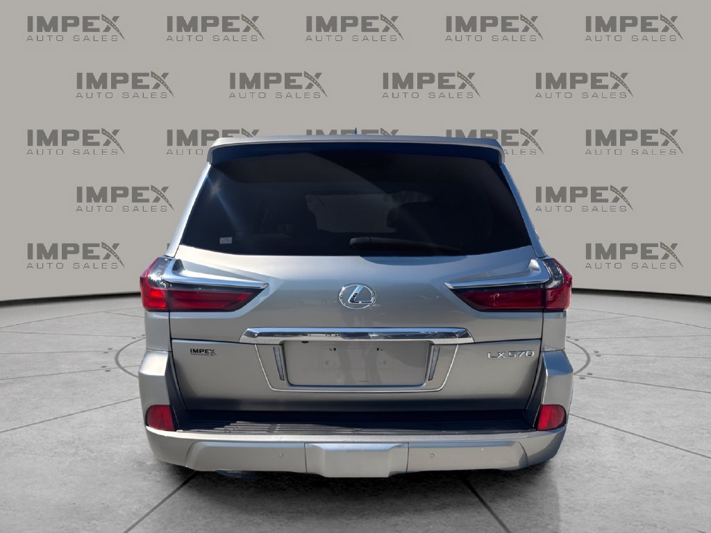 Used 2019 Lexus LX 570 4WD w/ Luxury Package image 4
