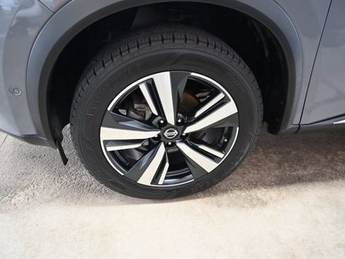 Used 2021 Nissan Rogue Platinum FWD image 35