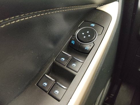Used 2021 Ford Explorer XLT RWD image 27