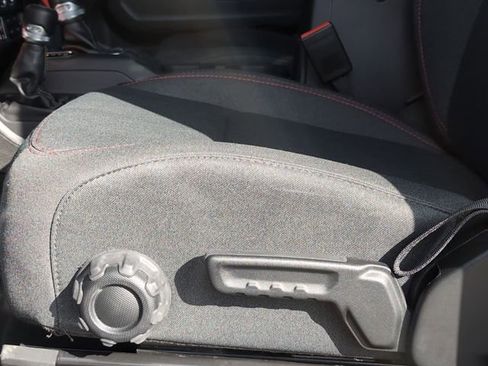 Used 2024 Jeep Wrangler Rubicon w/ Safety Group image 13