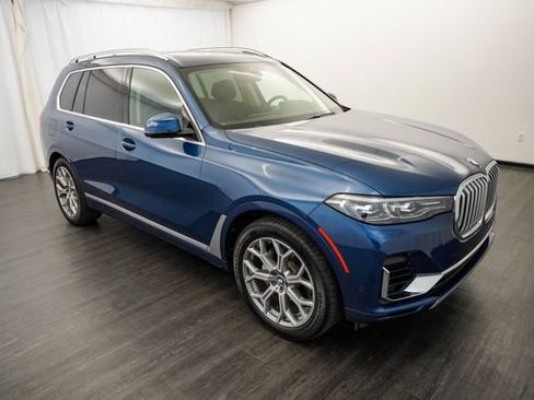 Used 2020 BMW X7 xDrive40i w/ Premium Package AWD/4WD image 2