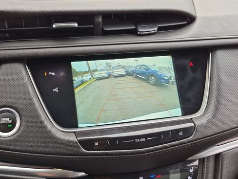 Certified 2018 Cadillac XT5 Premium Luxury w/ Driver Assist Package FWD image 15